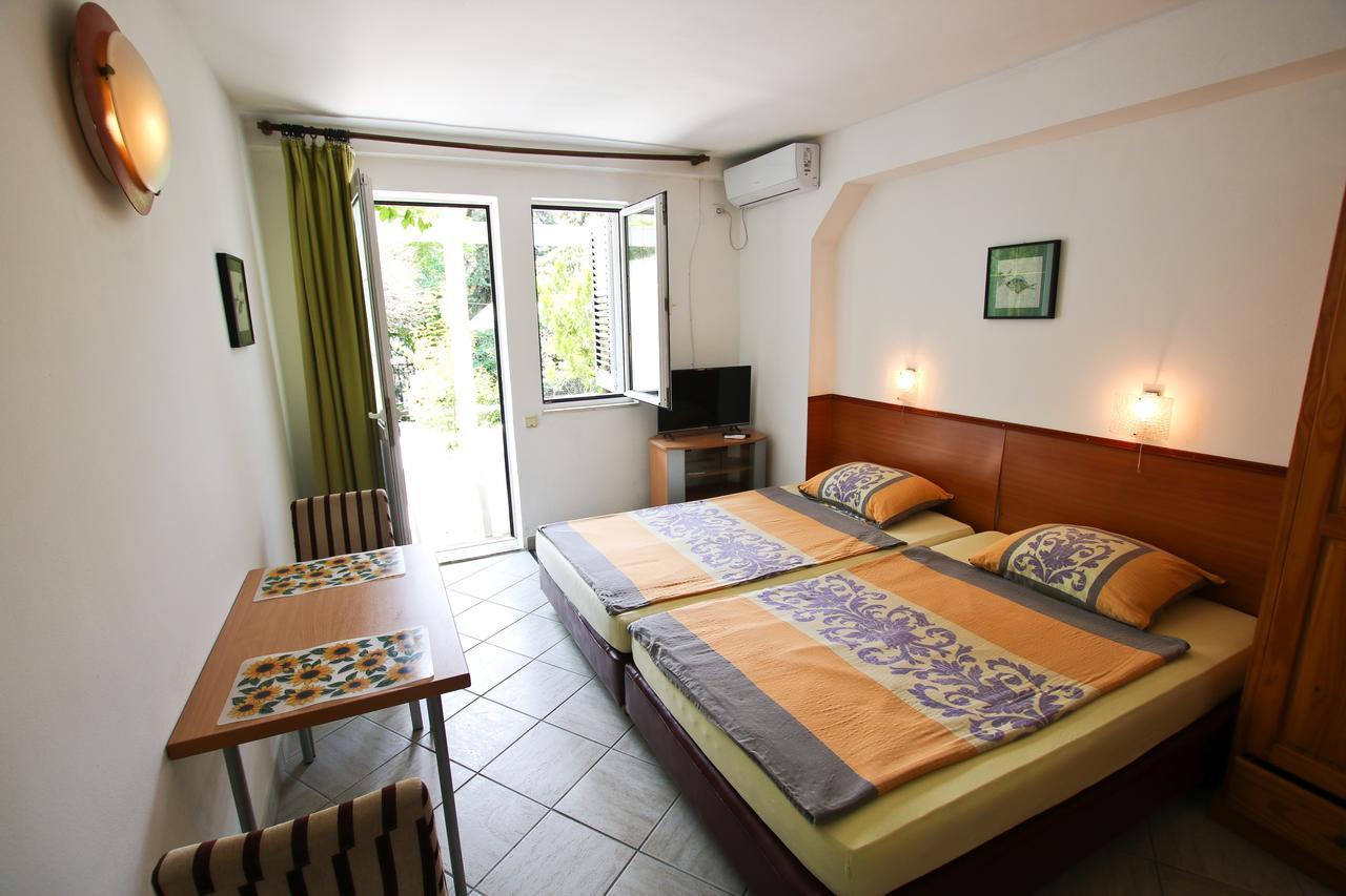 Guest House Saga Herceg Novi Esterno foto