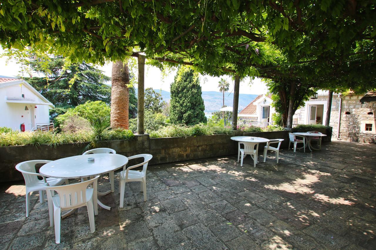 Guest House Saga Herceg Novi Esterno foto