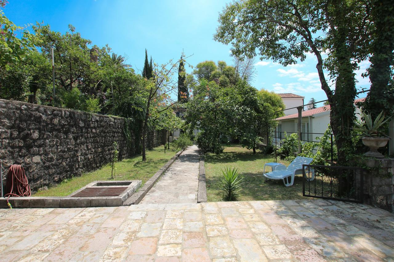 Guest House Saga Herceg Novi Esterno foto
