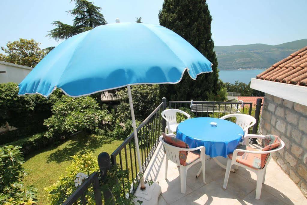 Guest House Saga Herceg Novi Esterno foto