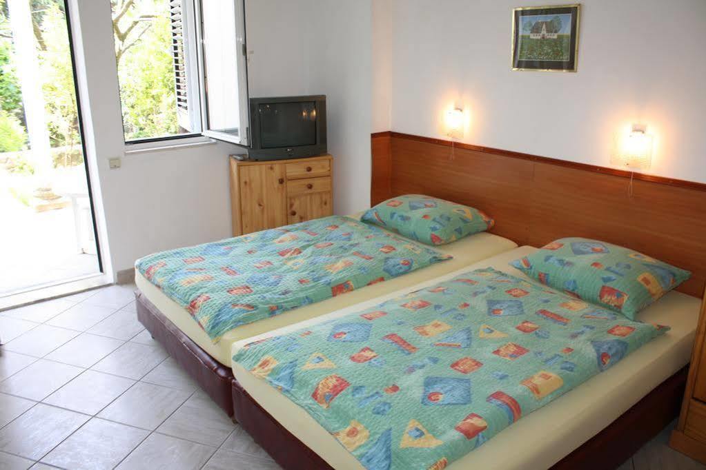 Guest House Saga Herceg Novi Esterno foto