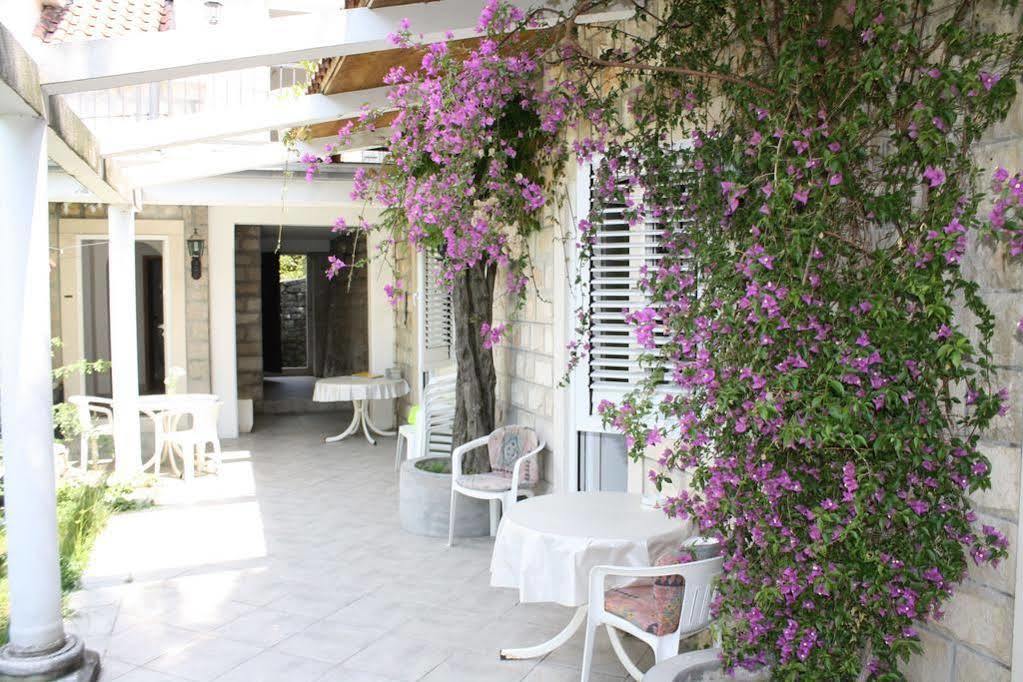 Guest House Saga Herceg Novi Esterno foto